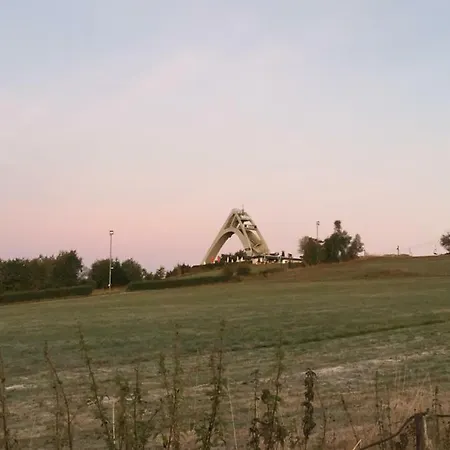 アパート Am Skikarussel